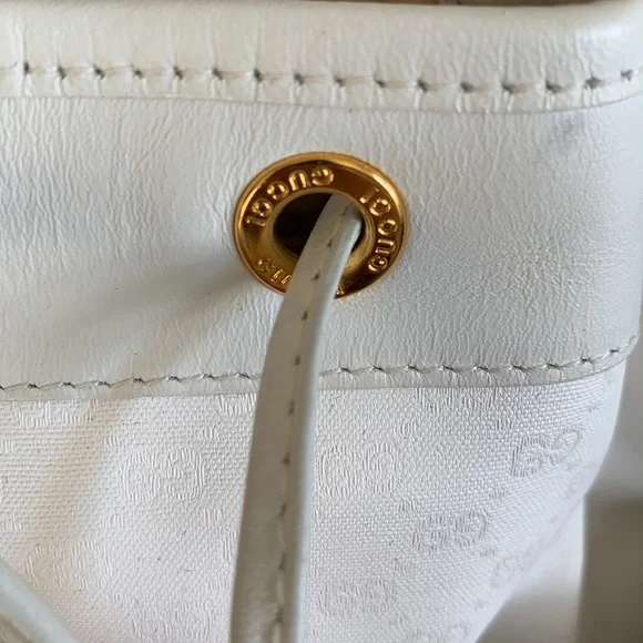 Gucci White and Gold Crossbody Bag - Picture 5 of 8